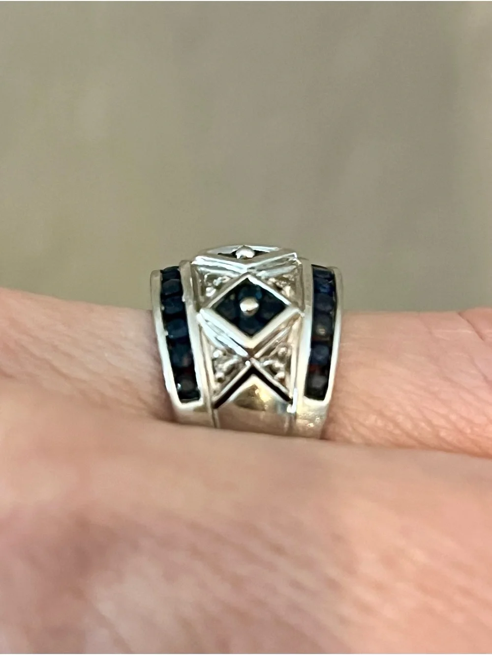 Alwand Vahan Vintage 14K White Gold Blue Sapphire & Diamond Ring